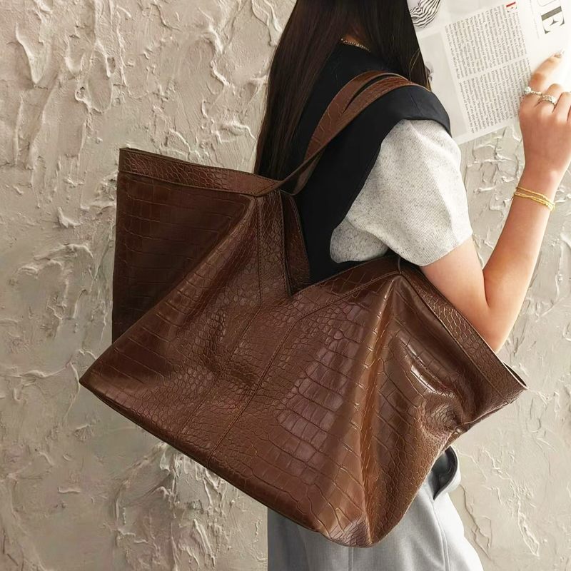 Tas Tote Motif Buaya Ukuran Be - Luxury Bags Of 2026 ulasan dan harga