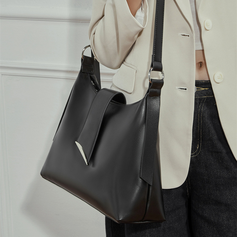 Tas Selempang Hobo Besar Kulit - Luxury Bags Of 2026 ulasan dan harga